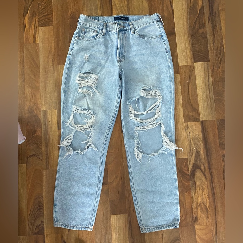 Aeropostale Mom Jean